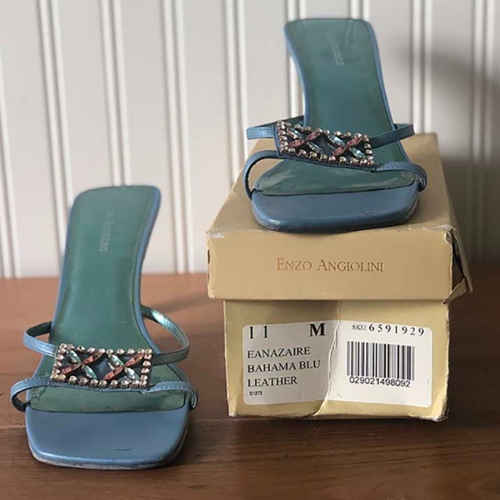 SIZE 11 RHINESTONE KITTEN HEEL SANDAL